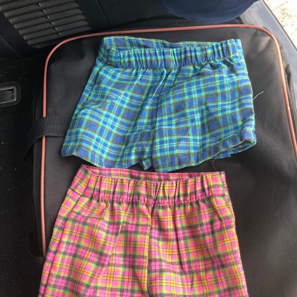 Baby Mickey &Co plaid skorts sz 2t ,lot of 2 - Picture 2 of 8